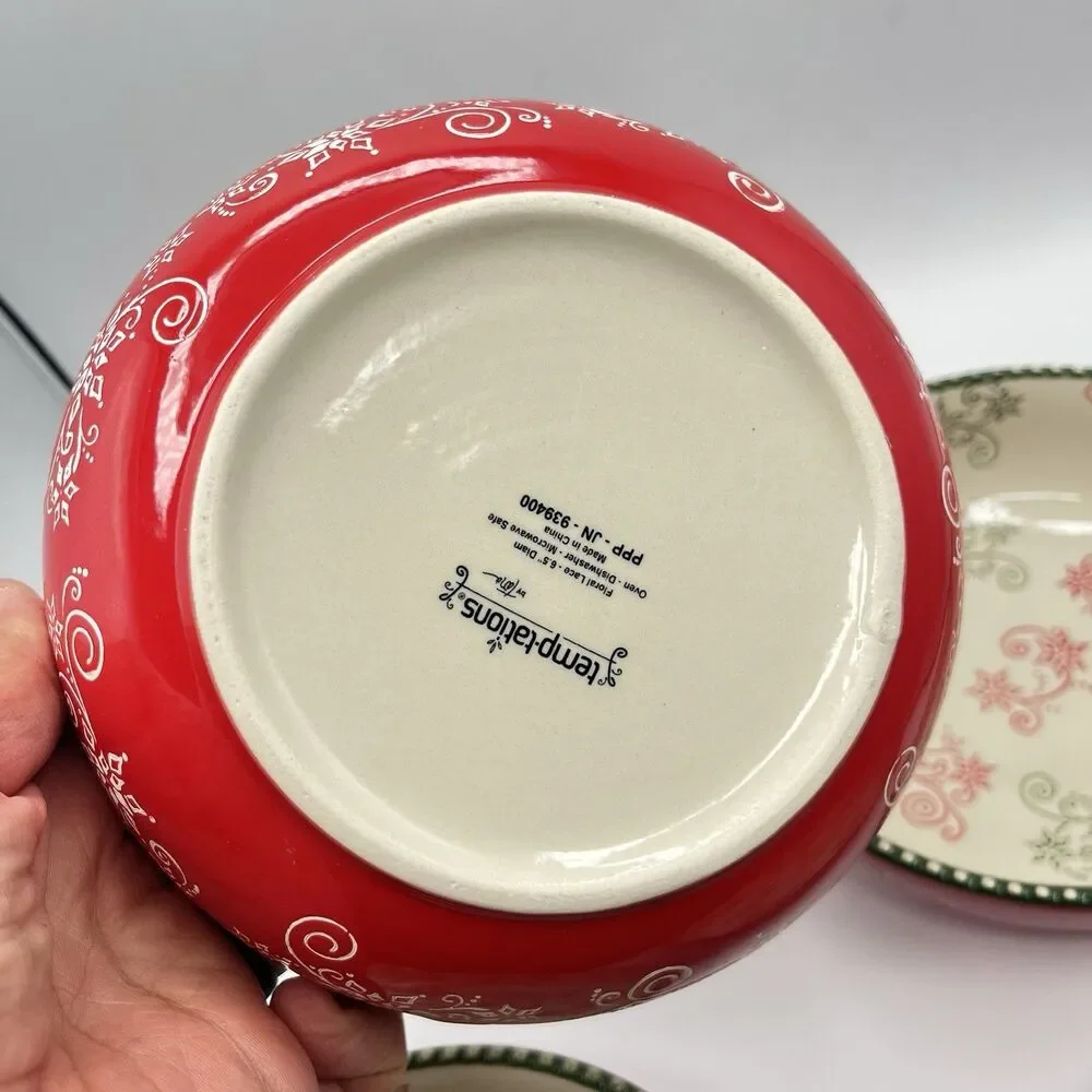 Temp-Tations 8 “ Red Poinsetta Bowls With Ruffled Edge - Set Of 4